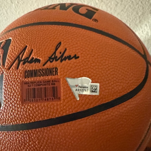 Golden State Stephen Curry & Klay Thompson Signed Basketball 2/30 made case/coa - Picture 14 of 16